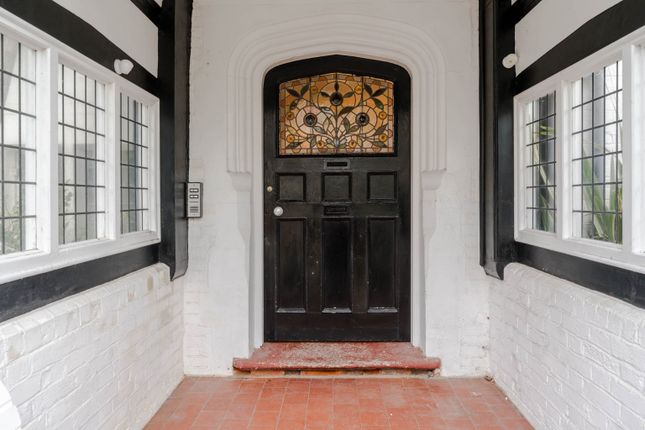 3 The Gables, 2, Pevensey Road, East Sussex photo 4