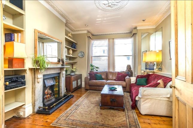 Thumbnail Terraced house for sale in Baronsmere Road, East Finchley