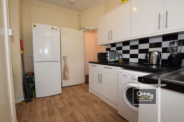 Ordnance Road, SOUTHAMPTON photo 3
