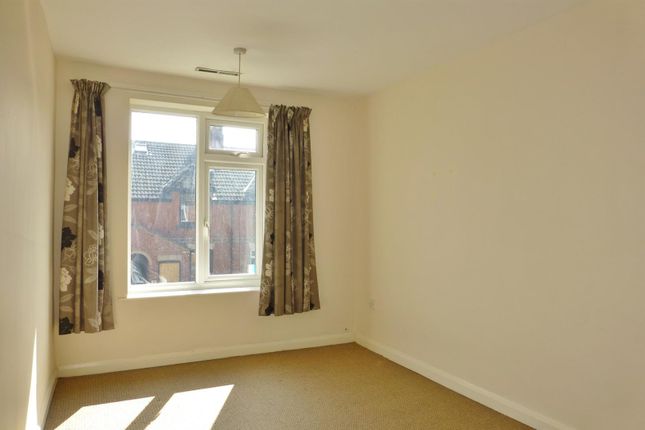 Terraced house to rent in West Road, Oakham, Rutland
