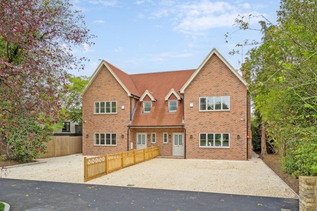 4-bed house on Landrecies Oxford Road, Gerrards Cross, £1,175,000