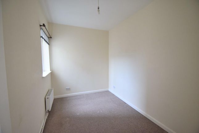 Flat for sale in Pevensey Road, Eastbourne