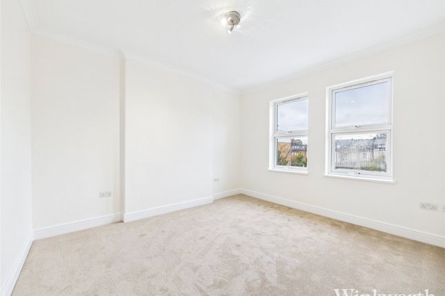 Drayton Green Road, London photo 2