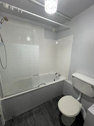 Flat 113, Riverbank Tower, Bridgewater Street, Salford photo 5