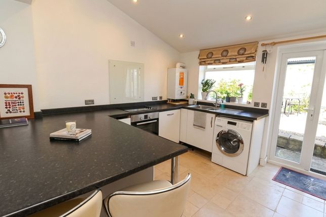 642 Manchester Road, Manchester photo 3
