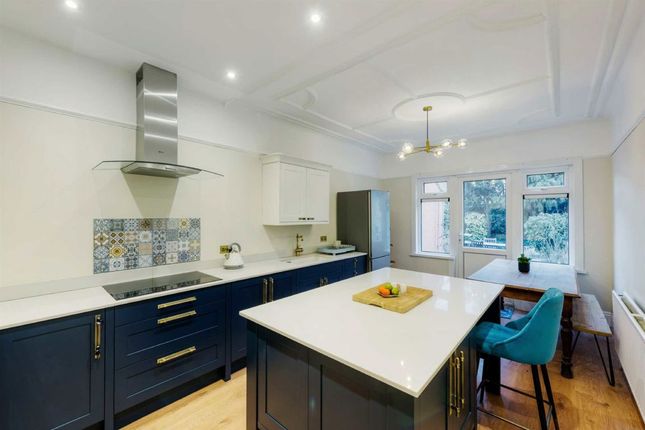 131, Colchester Road, London photo 4