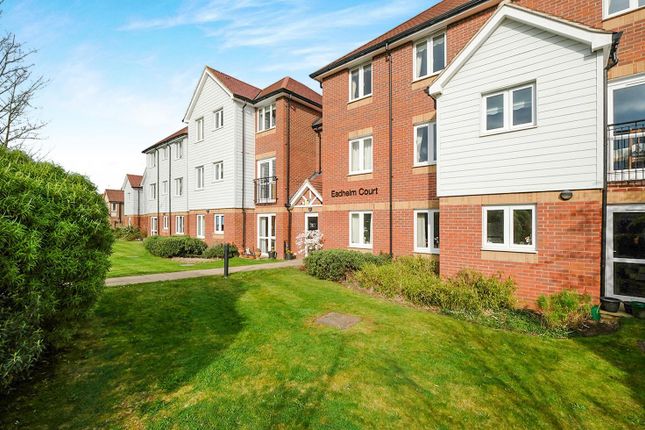 Flat for sale in Eadhelm Court, Penlee Close, Edenbridge, Kent