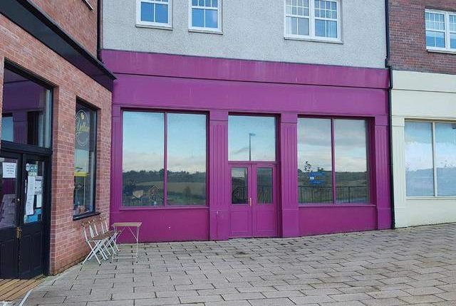 Retail premises to let in Queens Buildings, Queensferry Road, Rosyth, Dunfermline