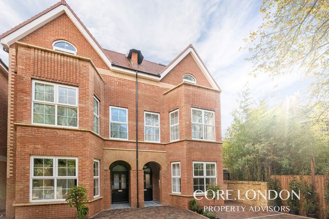 Leopold Road, London photo 2