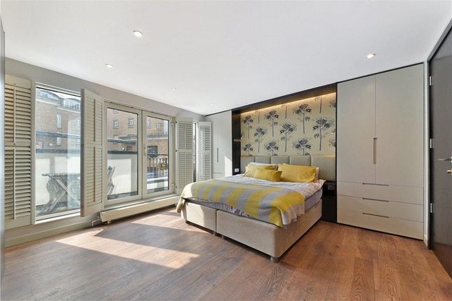 Terraced house for sale in Wapping Wall, Wapping, London