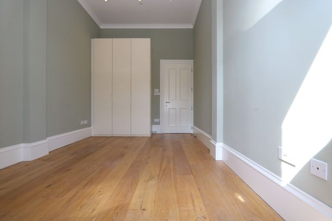 Flat to rent in Lynedoch Street, Glasgow