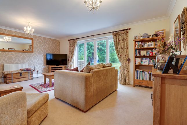 1, Redhall End, Colney Heath photo 4