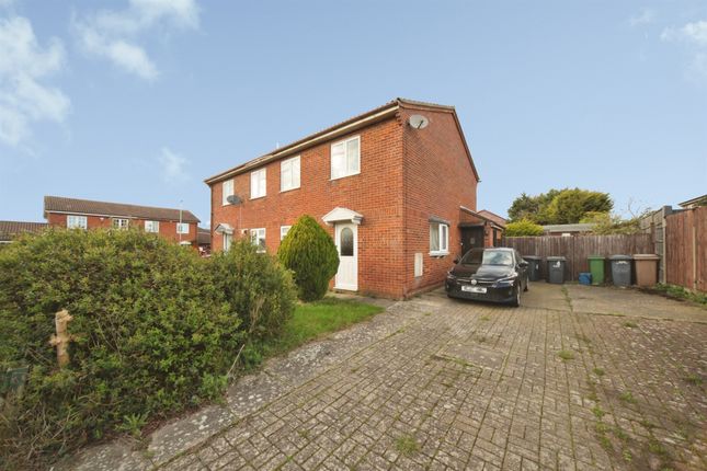 1-bed house on 6, Linbridge Way, Luton, £150,000