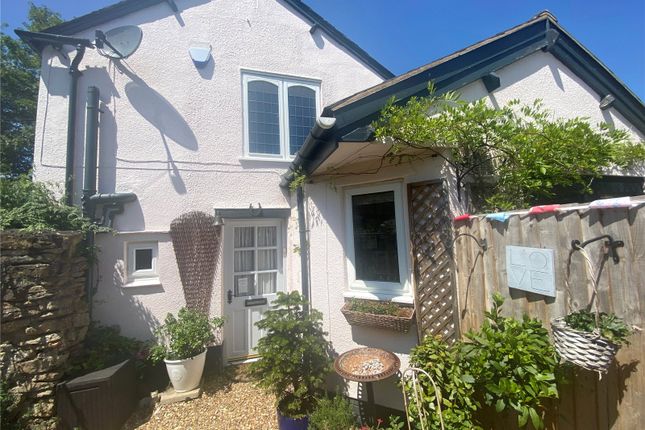 Detached house for sale in Cross Street, Daventry, Northamptonshire