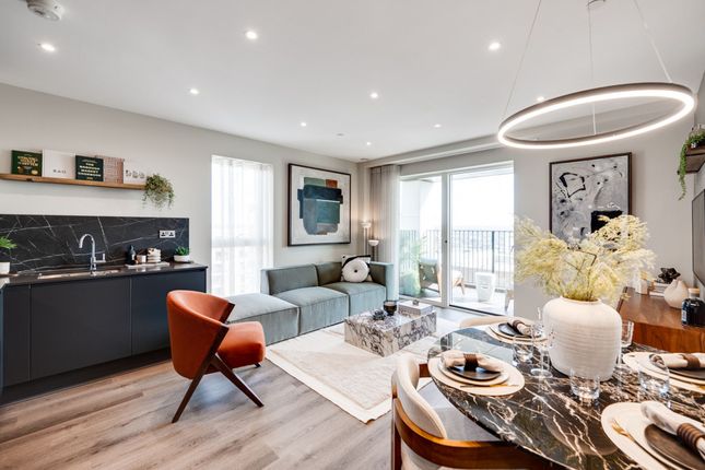 2-bed flat on Grayston House, Astell Road, Kidbrooke, £515,000