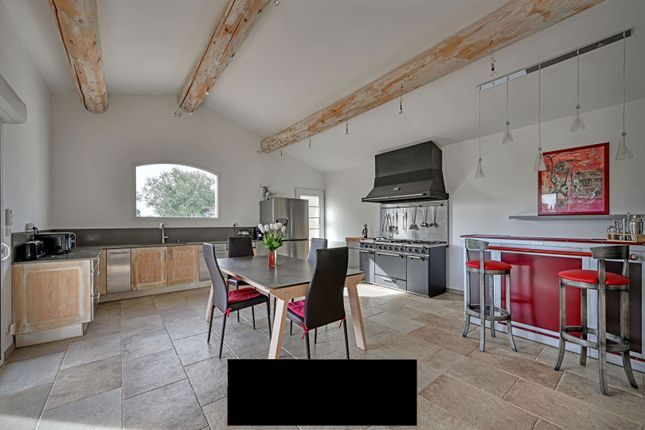 Villa for sale in Gallician, Gard Provencal (Uzes, Nimes), Occitanie