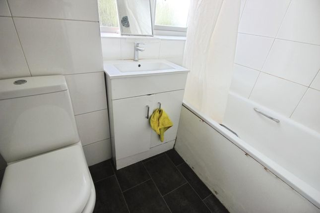 152, Sewell Road, London photo 3