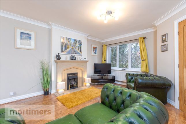 27, Willow Park, Accrington photo 2