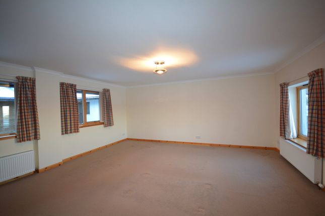 Courtyard Cottages Lentran Inverness Iv3 3 Bedroom