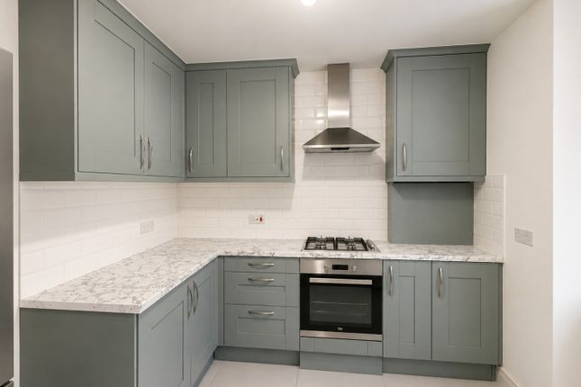 9A, Bishops Close, Enfield photo 4