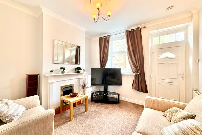 130, Cavendish Road, Matlock photo 2