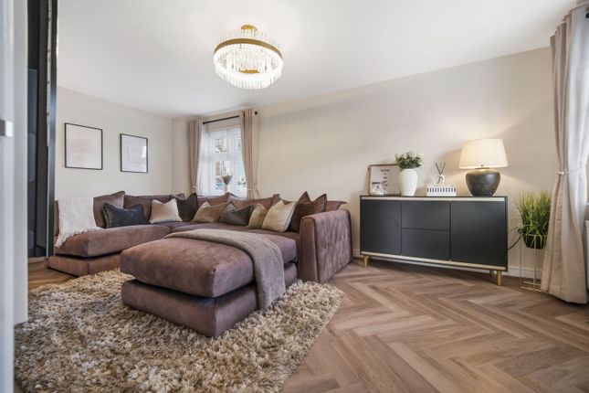 1, Brambling Crescent, Hengoed photo 3