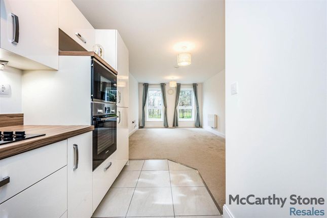 1-bed flat on 7 Jupiter House, Hindhead Knoll, Milton Keynes, £250,000