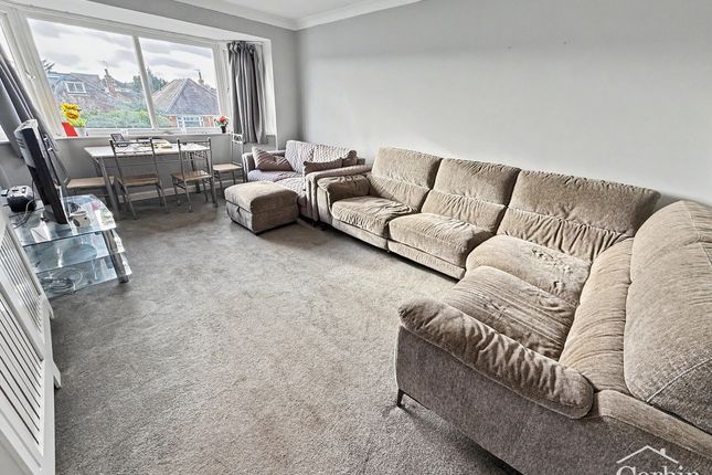 Kingswell Road, Bournemouth photo 3