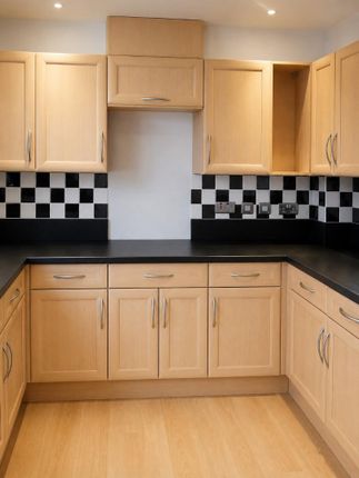 56, Ottawa Court, Cheshunt photo 5