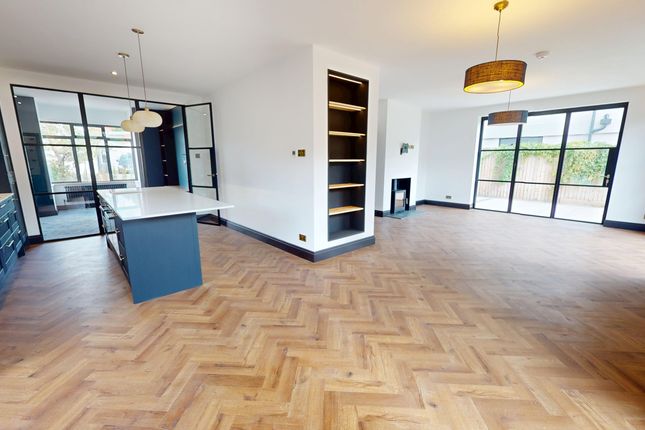 Rosewood, Cheltenham photo 2