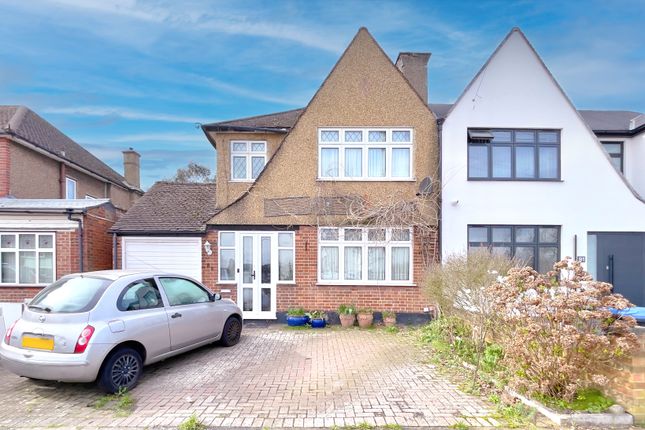 3-bed house on 89, Vista Way, Harrow, £799,000