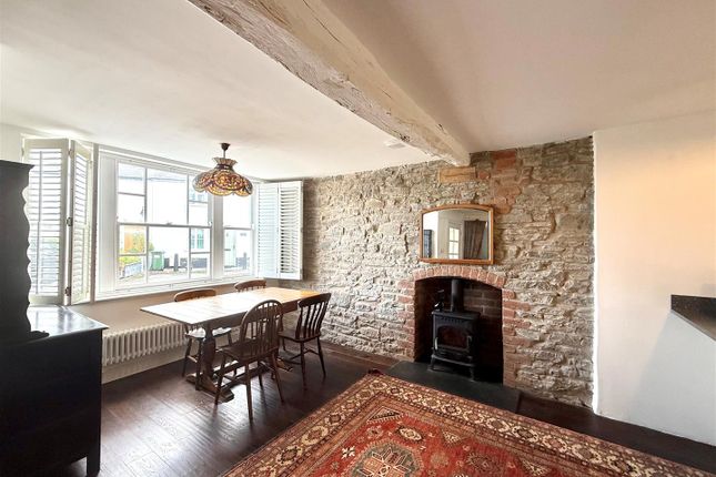 Dining Room.Jpg