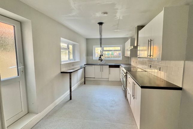 64, Pavilion Road, Kent photo 3