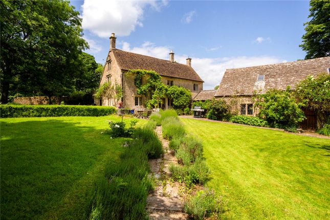 Hillside Farm,, France Lynch, Gloucestershire photo 3