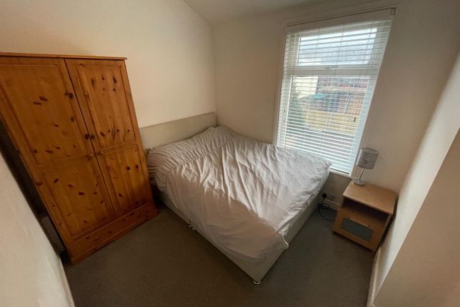 33, Princes Road, Altrincham photo 5