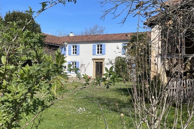 Farmhouse for sale in Mielan, Midi-Pyrenees, 32170, France
