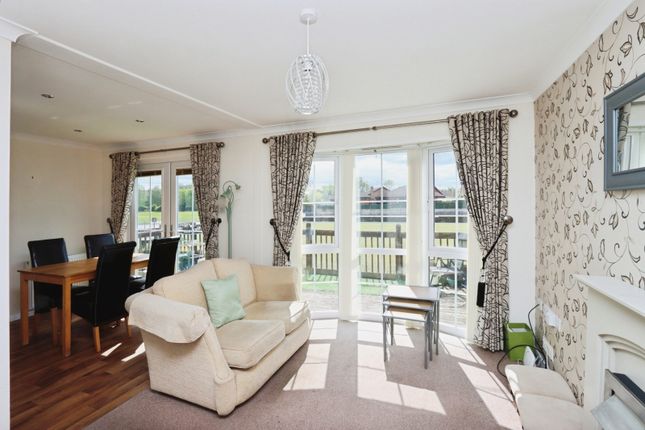 6, Riverdale Park, Staveley photo 4