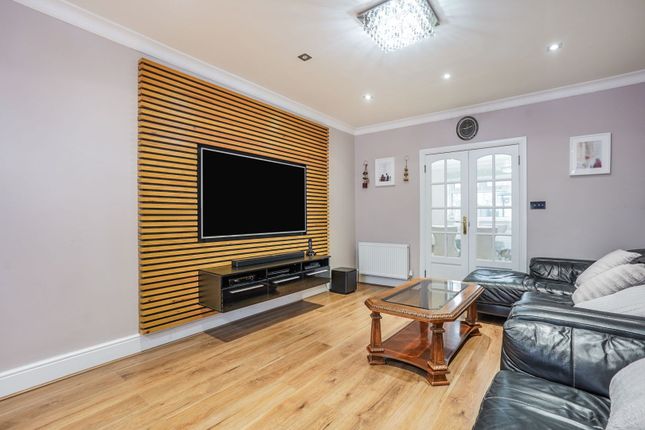 162, Burges Road, London photo 4