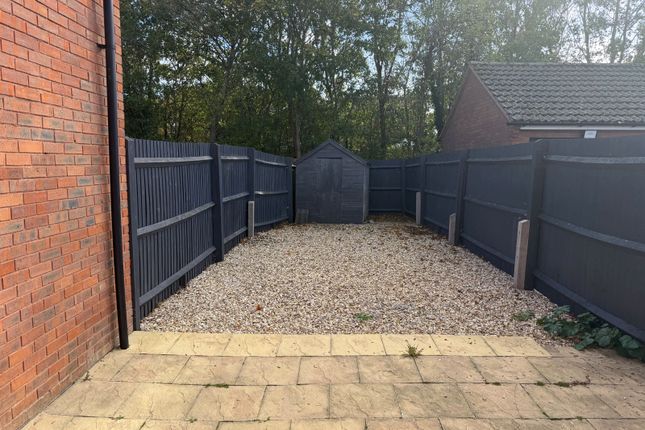 24, Clifford Avenue, Walton Cardiff, TEWKESBURY photo 4