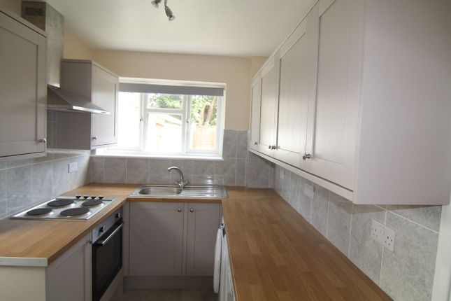 18, Havelock Road, Wokingham photo 4