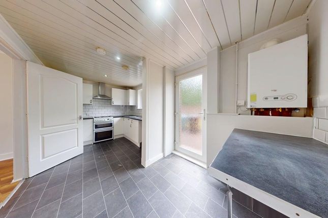 296, O`Wood Avenue, Motherwell photo 4