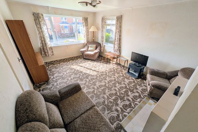 42, Alexandra Road, Cowes photo 3