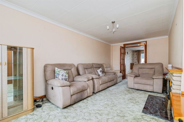 20, Tweenaways, Buckfastleigh photo 2