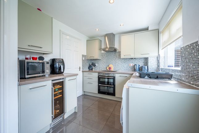 9, Raymond Place, Glasgow photo 4