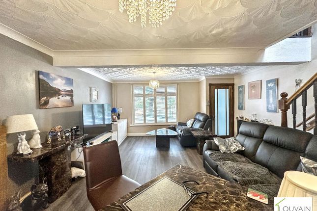 6 Valley Road, Ebbw Vale photo 2