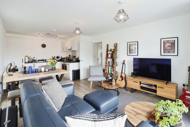 Flat for sale in Oxleigh Way, Stoke Gifford, Bristol