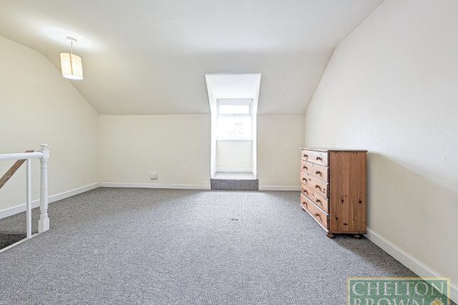Flat to rent in Cyril Street, Northampton