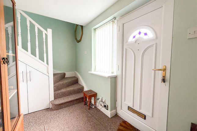 91, Tunstall Road, Stoke-On-Trent photo 3