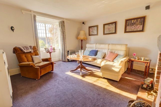 Whiteleaf Cottage,, Whiteleaf, Buckinghamshire photo 2