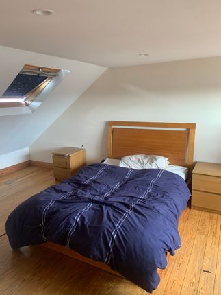 Thumbnail Room to rent in Loft Double Bedroom Malden Avenue, Greenford